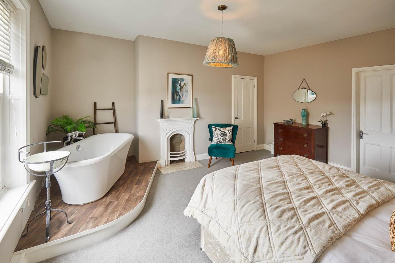 Host & Stay - One Mulgrave Place ウィットビー エクステリア 写真