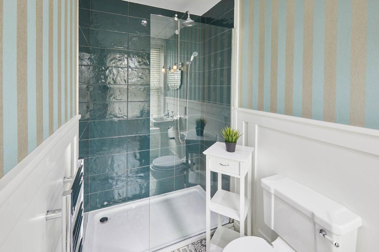 Host & Stay - One Mulgrave Place ウィットビー エクステリア 写真